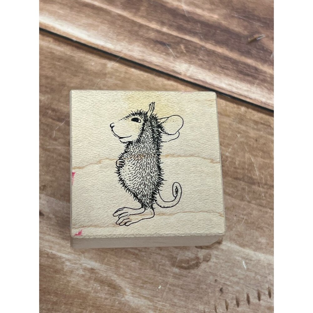 1999 HOUSE MOUSE B329 MAXWELL PICK ME FROM LEFT WOOD RUBBER STAMP BY STAMPA ROSA
